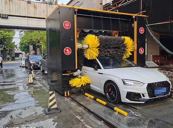 安徽六安江淮4S店安裝全自動洗車機(jī)